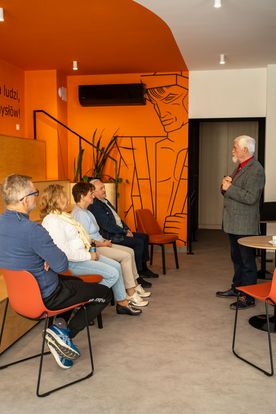 uczestnicy spotkania w Urban Lab