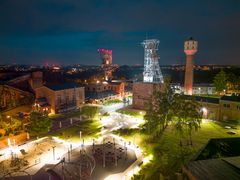 Zabytkowa Kopalnia Ignacy nocą