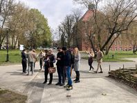 zdjęcie grupy ludzi