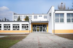 Budynek szkoły po termomodenizacji