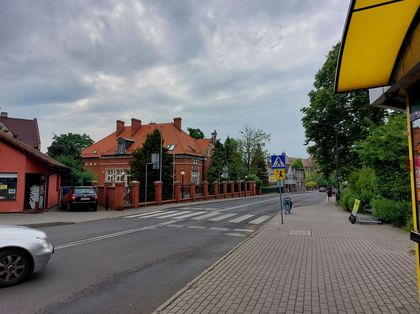 Pasy na przejściu dla pieszych przy ul. Rudzkiej