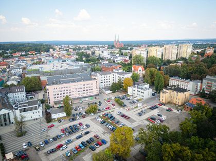 Teren parkingowy z lotu ptaka