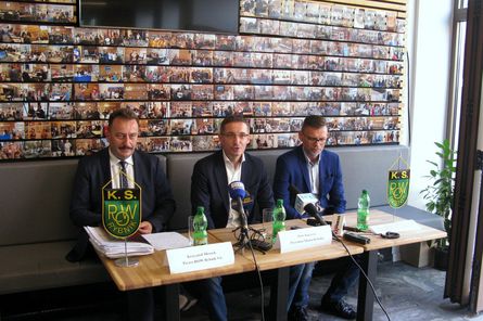 Konferencja prasowa – żużlowe Drużynowe Mistrzostwa Świata Juniorów w Rybniku. 