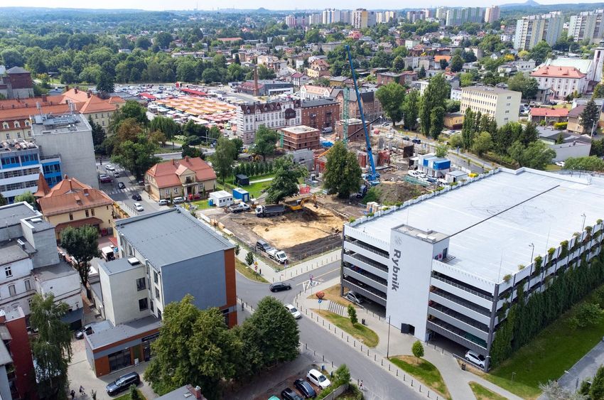 Teren budowy przy ul. Hallera - z lotu ptaka