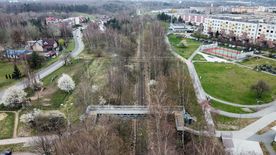 Kładka dla pieszych nad tormami kolejowymi 