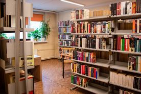 Wnętrze biblioteki