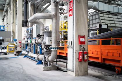 Zdjęcie przedstawia firmę Extral.