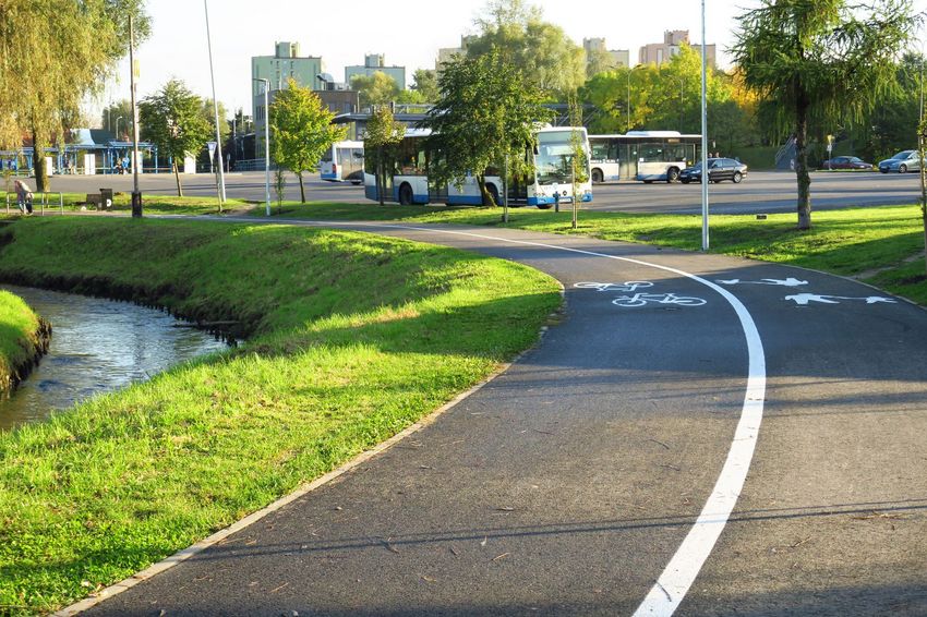 Bulwary nad Nacyną i dworzec autobusowy