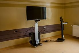 Urządzenie elektroniczne do rehabilitacji pacjentów szpitala psychiatrycznego 