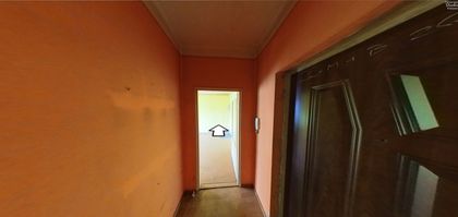 puste mieszkanie w bloku