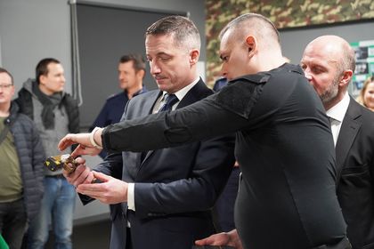 Otwarcie wirtualnej strzelnicy w Zespole Szkół nr 3 