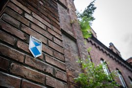 Znakowanie rybnickich zabytków Błękitnymi tarczami 
