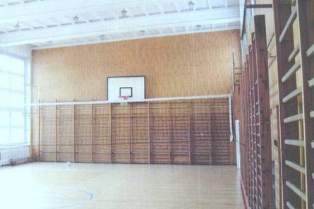 Zespół Szkolno-Przedszkolny nr 7 - sala gimnastyczna przed remontem