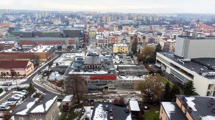  Fragment centrum miasta z lotu ptaka - termomodernizacja rybnickiej biblioteki