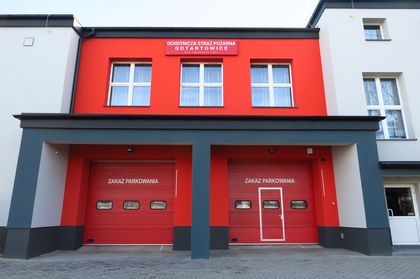 Budynek Ochotniczej Straży Pożarnej w Gotartowicach po modernizacji. 