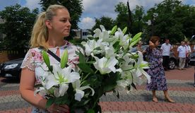 Procesja ulicami Rybnika z figurą świętego Antoniego - patrona miasta. 