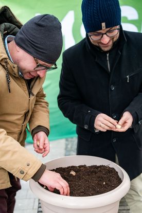 Spotkanie z mieszkańcami na deptaku
