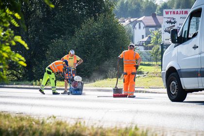 Prace drogowe na ul. Żorskiej