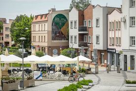 Mural browarniczy na budynku