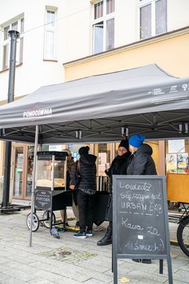 Spotkanie z mieszkańcami na deptaku