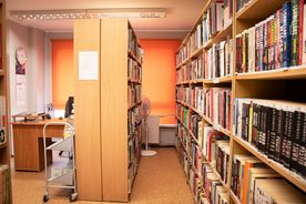 Wnętrze biblioteki