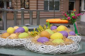 Wielkanocne ozdoby na rynku i rybnickich placach