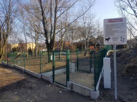 Wybieg boczna fot.RSK 11 Ogrodzony wybieg dla psów