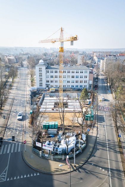 Plac budowy sali gimnastycznej przy II LO