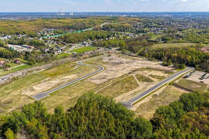 widok z lotu ptaka działki inwestycyjnej