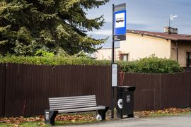 Nowy słupek przystankowy