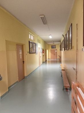 zdjęcie korytarza po remoncie