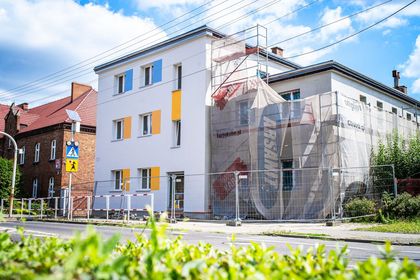 Budynek szkoły w trakcie remontu