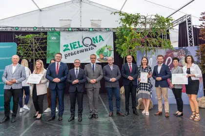 Uczestnicy podsumowania konkursu na ekopracownie