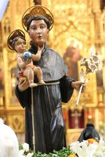 Zabytkowa figurka Św. Antoniego