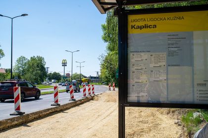 prace remontowe na przystanku autobusowym na ul. Prostej