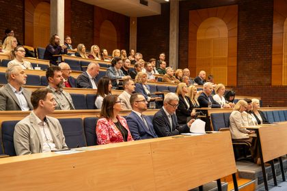uczestnicy konferencji Cyberbezpieczeństwo w biznesie