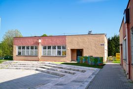 Zdjęcie przedstawia budynek w którym powstanie nowa biblioteka