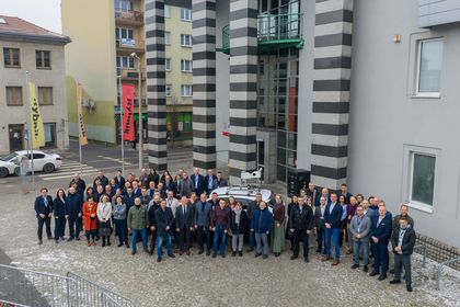 uczestnicy konterencji podsumowującej wdrożenie bliźniaka cyfrowego ulic miasta Rybnika 