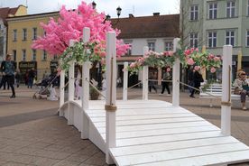 Wielkanocne ozdoby na rynku i rybnickich placach