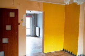 Wnętrze mieszkania do remontu