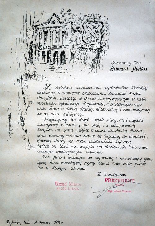 Odręczne podziękowania prezydneta Józefa Makosza dla Edwarda Piełki za przekazanie krucyfiksu