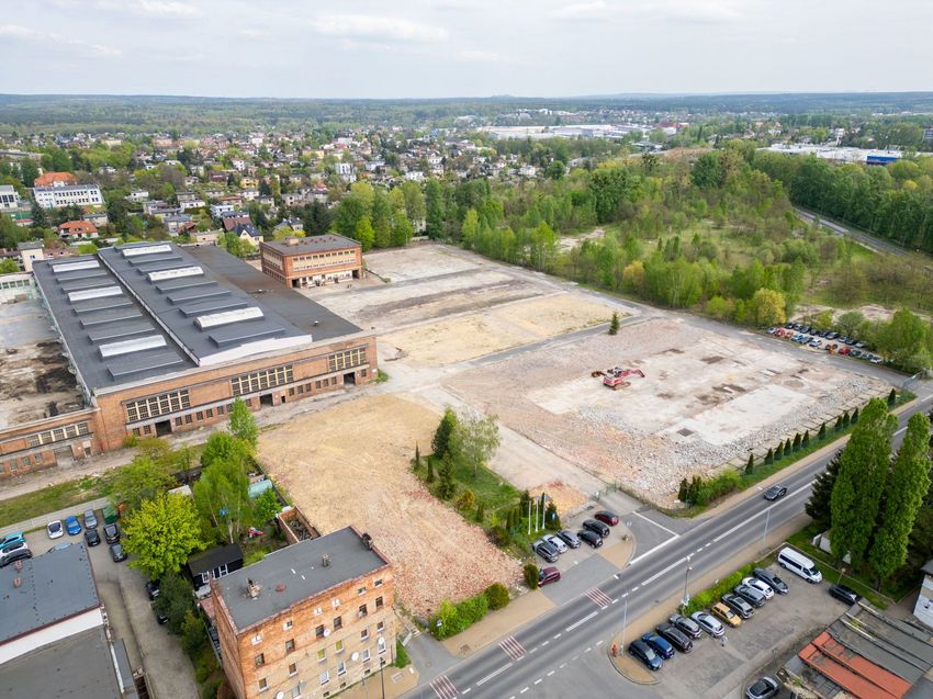 Teren po Rybnickiej Fabryce Maszyn, widok z drona