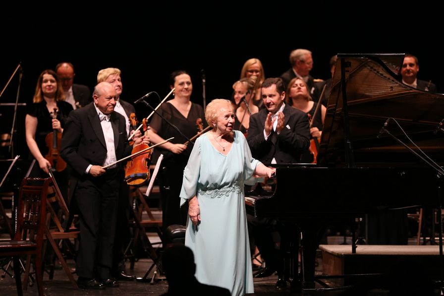 Lidia Grychtołówna