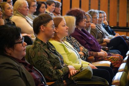 uczestnicy konferencji Biblioteka – nadzieja na lepsze jutro