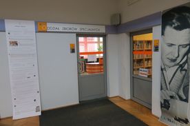 Wnętrze biblioteki