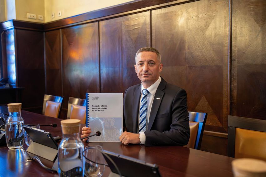 zdjęcie przedstawia prezydenta 