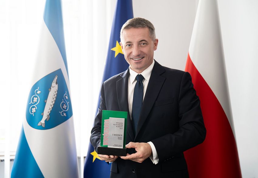 Zdjęcie przedstawia nagrodę - 1 miejsca za wydatki na ochronę klimatu.