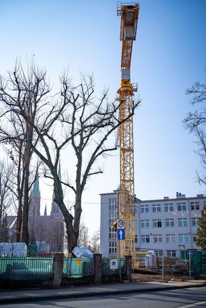 Plac budowy sali gimnastycznej przy II LO