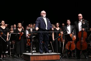 Wręczenie Honorowej Złotej Lampki Górniczej. Fot. P. Bukartyk 