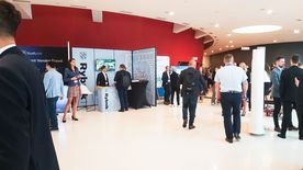 Rozmowy w ramach konferencji dot. nawiązywania relacji z organizacjami zrzeszającymi firmy z sektora dla biznesu